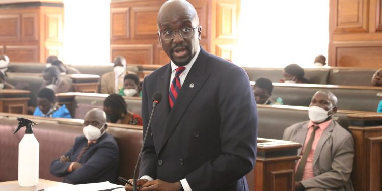 Ebizibu by’okubba ettaka n’okusengula abantu tebirina kakwate ku mayiro – Alipoota