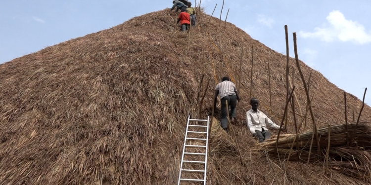 Ebitundu 80 ku buli 100 ku Muzibwazaalampanga biwedde – Owek. Kyewalabye