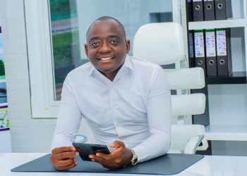 Omugagga Hamis Kiggundu alemeddeko ku by’okutwala ettaka lya Kabaka e Kigo