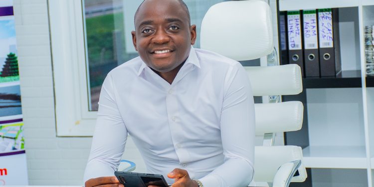 Omugagga Hamis Kiggundu alemeddeko ku by’okutwala ettaka lya Kabaka e Kigo