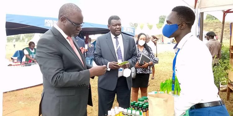 Owek Nsibrwa akunze abantu okujjumbira omwoleso gwa CBS – PEWOSA