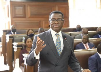 Katikkiro Mayiga agamba Musigansimbi atalina nsimbi talina kyagenda kugatta ku Mmwaanyi
