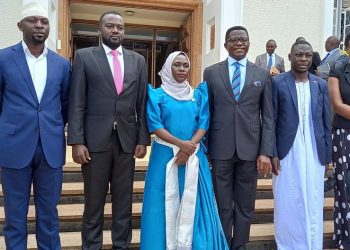 Katikkiro Mayiga asabye RCC akole ku banene abaagala okwezza ettaka lya Buganda mu Kampala
