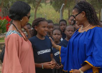 Nnaabagereka ategese Ekisaakaate kya bannayuganda abawangaalira ebweru