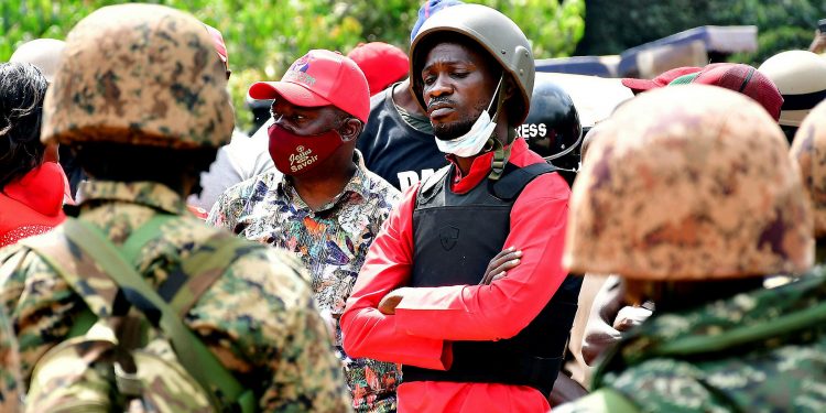 Bobi Wine afulumizza oluyimba ‘Tujune’ ng’asaba Katonda ataase embeera