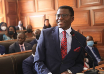 Tetujja kukkiriza kutiisibwatiisibwa wadde okujoogebwa ababba ettaka lya Kabaka – Katikkiro Mayiga