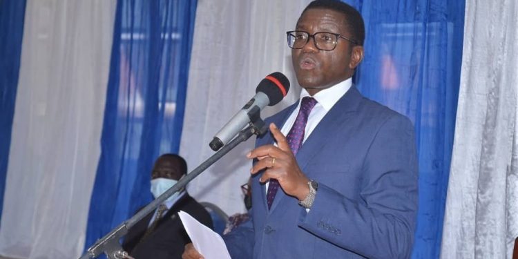 Katikkiro Mayiga akuutidde  Abaami b’ eggombolola ku buyiiya n’obwerufu