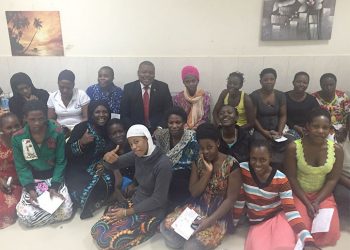 Minisita Baryomunsi agamba gav’t yandiwera okukuba ekyeeyo mu mawanga ga Buwarabu