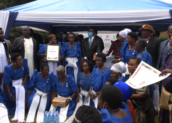 Owek. Mayiga asabye abakulembeze beewale okukaaba ebizibu