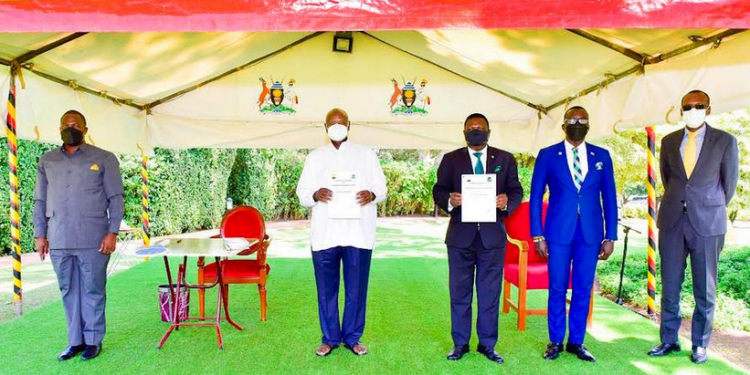 Mao akutudde ddiiru ne Museveni, bagenda kukolera wamu