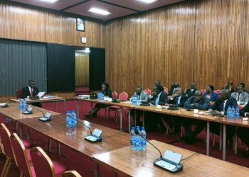 Akulira Uganda Airlines talabiseeko mu COSASE, basaba eby’okubasoya ebibuuzo biggyibwemu amawulire