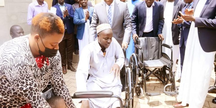 Katikkiro Mayiga ayongedde okutalaaga Mutuba II  Makindye, abakuutide okukola ennyo
