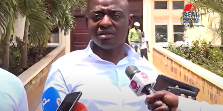 Omugagga Ham gamuwedde; Gavumenti esazizzaamu ebyapa byeyafuna ku ttaka lya Kabaka ku kifuba