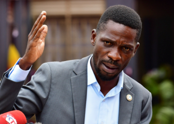 Bobi Wine  ayaniriza eby’omukago gwa Bulaaya okugaana okuwa Uganda ssente z’okusima amafuta, agamba baali baalwawo