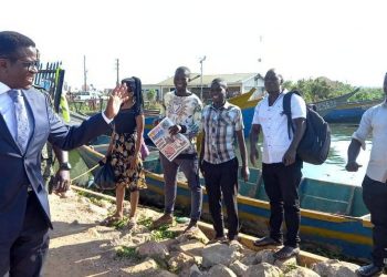 Katikkiro Mayiga akunze abantu balime emmwaanyi baleme kwekwasa bisomooza