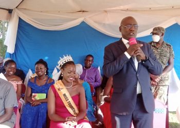 Minisita Kyewalabye Male asabye gavumenti eyongere ssente mu by’Obulambuzi