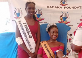Nnalulungi w’ebyobulambuzi akunze abantu okugaba omusaayi bataase abagwetaaga