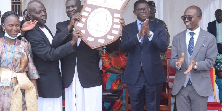 Katikkiro Mayiga akuutidde Abaami okunyweza Federo y’ebikolwa nga bwebalinda ey’okugabana obuyinza
