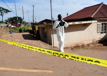 Abalumbaganyi balumbye Poliisi ye Nakulabye, babatutte misinde