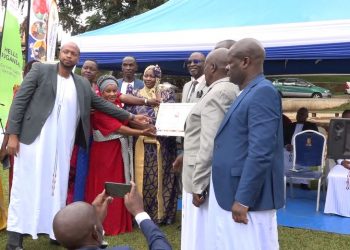 Ebikolwa bya kiwambabantu bigenda kuleetera abantu okwekyawa  –  Owek. Waggwa Nsibirwa