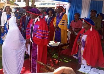 Katikkiro Mayiga asabye Gavumenti okusoosowaza ebiyamba abantu okuva mu bwavu