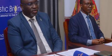 Omuwanika Waggwa Nsibirwa ayanjudde alipoota ku nsimbi ezava mu Luwalo eziwera akawumbi kalamba