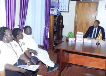  Amyuka Ssaabalamuzi alabudde abalamuzi ku kwetwala nga ab’ekitalo n’okuwa ebibonerezo ebisusse