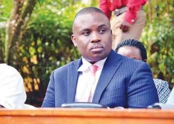 Omuloodi Lukwago ayagala Gen Salim Saleh amulumirize, agamba tamusisinkangako wadde Muhoozi oba Museveni