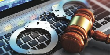 Kkooti esazizzaamu akawaayiro nnamba 25 ak’ etteeka lya ‘Computer  Misuse ‘