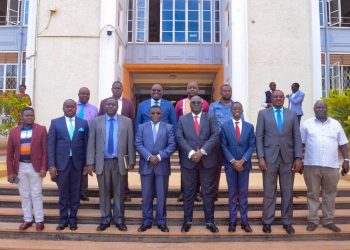 Okukyusa Nnantawetwa Obwakabaka bugenda Kusooka Kwekeneenya Nsonga  – Owek. Kaawaase