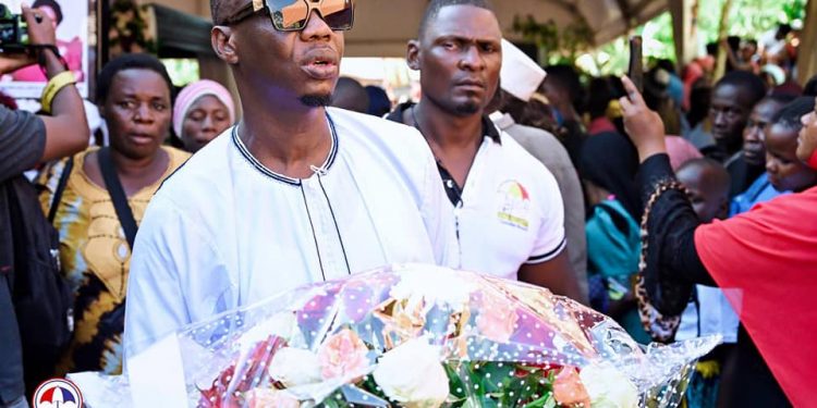 Katikkiro Mayiga atendereza omulimu ogukoleddwa  maama w’omuyimbi Mesach Ssemakula, Namusoke Nalubega