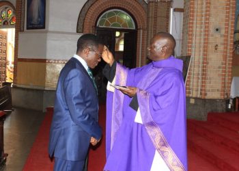 Katikkiro Mayiga y’omu ku basiigiddwa evvu okwetegekera ekisiibo