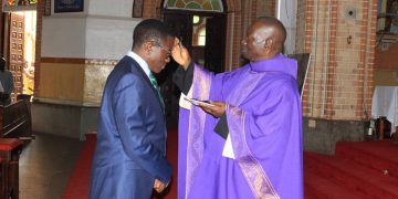 Katikkiro Mayiga y’omu ku basiigiddwa evvu okwetegekera ekisiibo