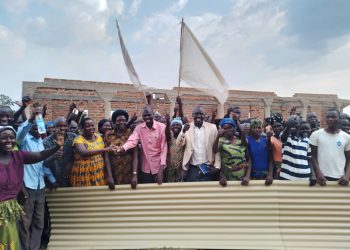 Sipiika Among alagidde wabeewo okunoonyereza ku bintu ebyalina okuweebwa abantu e Karamoja ebyabula