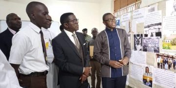 Katikkiro Mayiga asabye abayizi ba St. Henry’s Kitovu okunyweza obwesimbu bawangule ensi