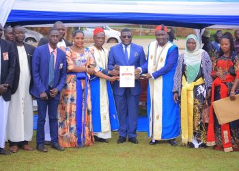 Abazadde abaana mubabuulire kaati ku bisiyaga – Owek. Kaawaase