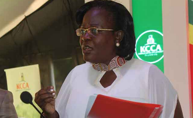 Bizzeemu : Abatwala Kkanso ya KCCA batabukidde ab’ekikugu okubalemesa okutuula, obuzibu bagamba bwa kontulakiti z’enguudo ezagabwa mu bukyamu