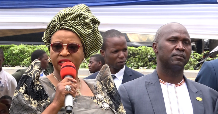 Minisita Kawooya yeetonze nasaba Obwakabaka bubayite bakkaanye  ku ttaka lye Mawogola