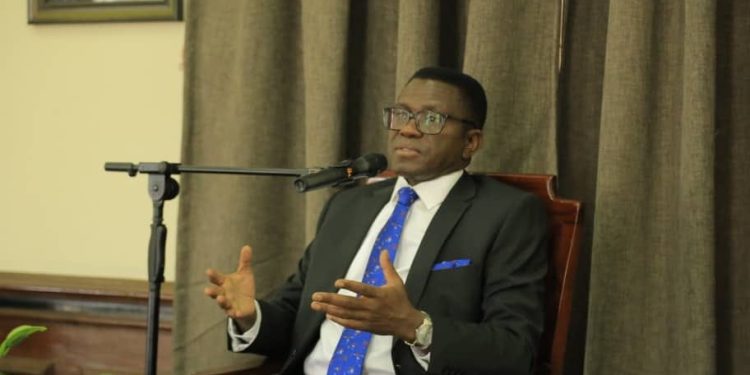 Katikkiro Mayiga ayogedde ku myaka 10 gyamaze ne Ddamula, agamba akyalindiridde Federo n’ebintu Buganda byebanja