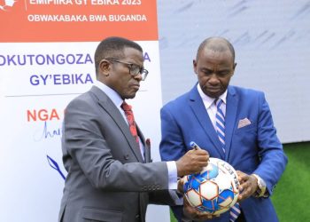 Katikkiro Mayiga atongozza empaka z’omupiira gw’Ebika 2023, asabye abavubuka okutegeera obuvo bwabwe
