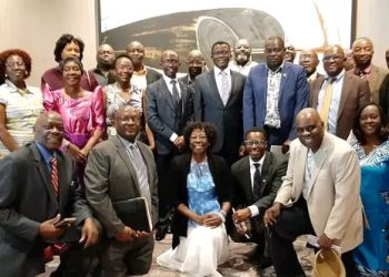 Mukuumaddamula Mayiga agaddewo olukung’aana lwa Buganda Bumu, nasekerera abataagala akolagane n’abalala