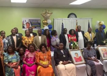 Abaganda abawangaalira e Texas basabiddwa okukuliza abaana mu mpisa