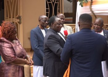 Katikkiro Mayiga asabye abantu okunyweza Ebika byabwe, bakomye okutya okwabya ennyimbe