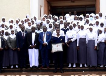 Minisita Bwanika akuutidde abavubuka ku kulwanyisa akawuka ka Mukenenya