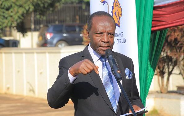 Abaweereza b’Embuga babanguddwa ku ndwadde ne Yinsuwa y’Ebyobulamu