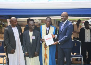 Omutanda asiimye Amatikkira  ge ag’emyaka 30  geetabweko abantu bonna