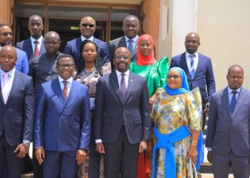 Katikkiro Mayiga atongozza Bboodi ya Buganda Land Board, abasabye okunoonya ebiwandiiko ebikwata ku ttaka lya Buganda