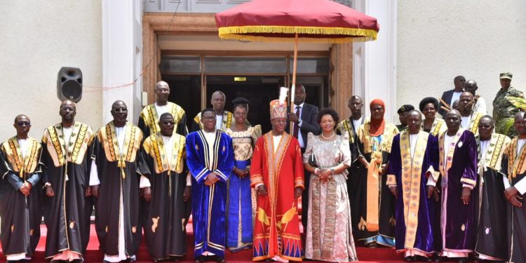 Olukiiko 31: Okwogera kwa Kabaka ng’aggulawo Olukiiko lwa Buganda olwa 31