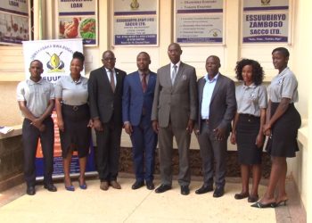 Minisita Kakomo akubirizza abakulira ebibiina by’obweggasi okunyweza obwerufu