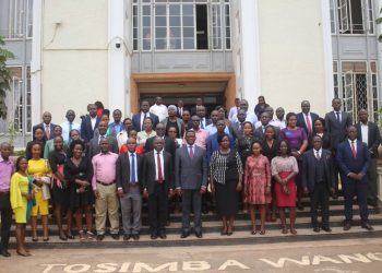 Katikkiro asisinkanye abaweereza mu Bwakabaka, abakuutidde ku buyiiya n’obwerufu